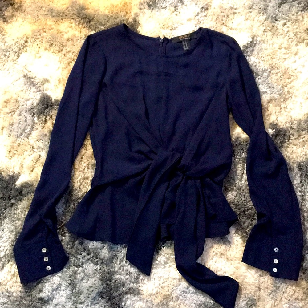 Forever 21 woman’s top